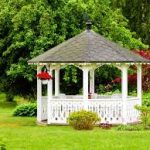 How to Maximize Space in Your Gazebo: Design and Furniture Tips